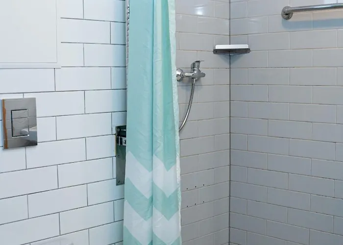 Primore База отдыха 3*